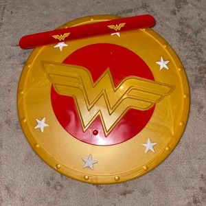 Wonder Women Shield Plus Wonder Women Wristband